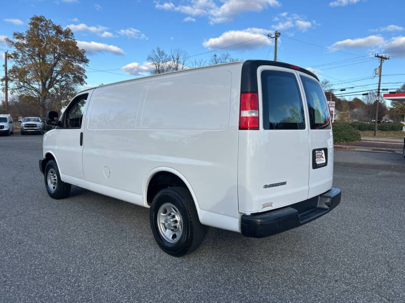 2019 Chevrolet Express 2500