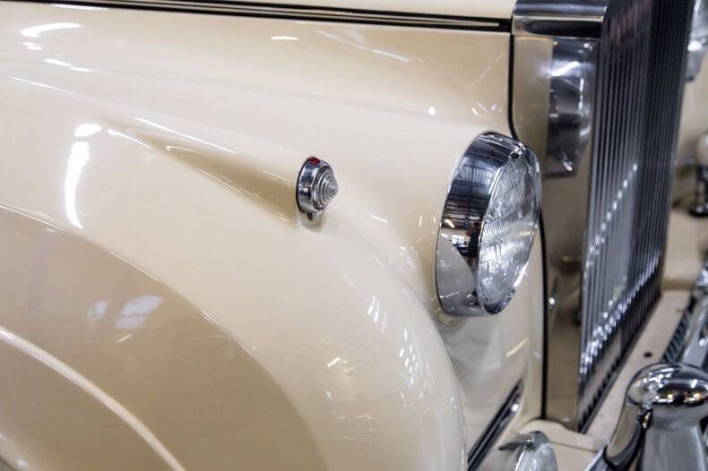 1961 Rolls-Royce SILVER CLOUD LWB