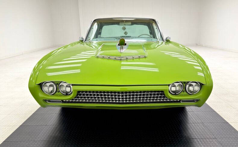 1962 Ford Thunderbird