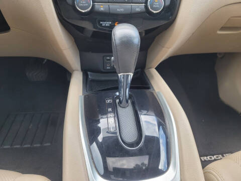 2016 Nissan Rogue SL