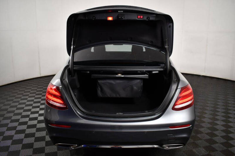 2018 Mercedes-Benz E-Class E 300