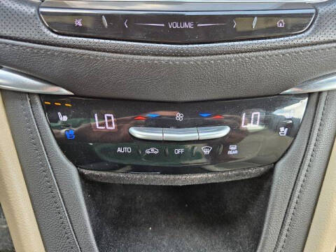 2018 Cadillac XT5 Premium Luxury