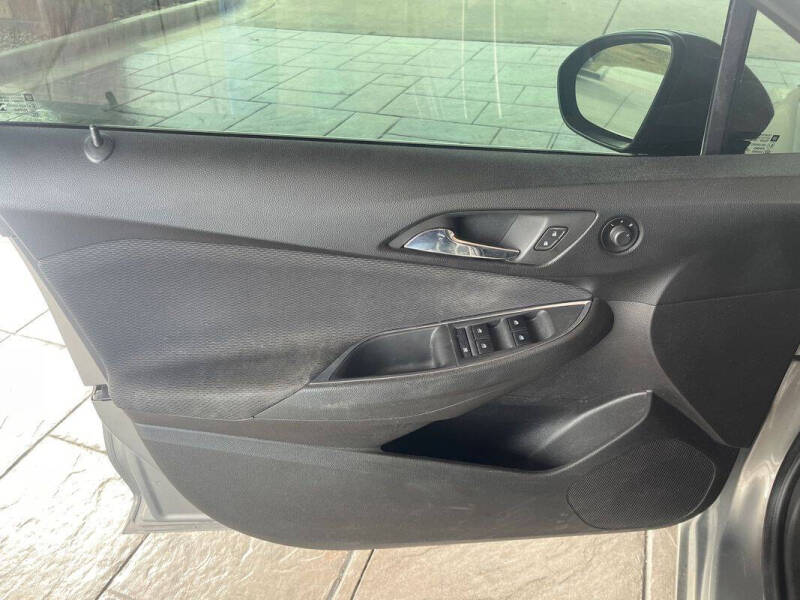 2018 Chevrolet Cruze LT Auto