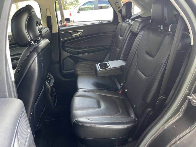 2018 Ford Edge Titanium