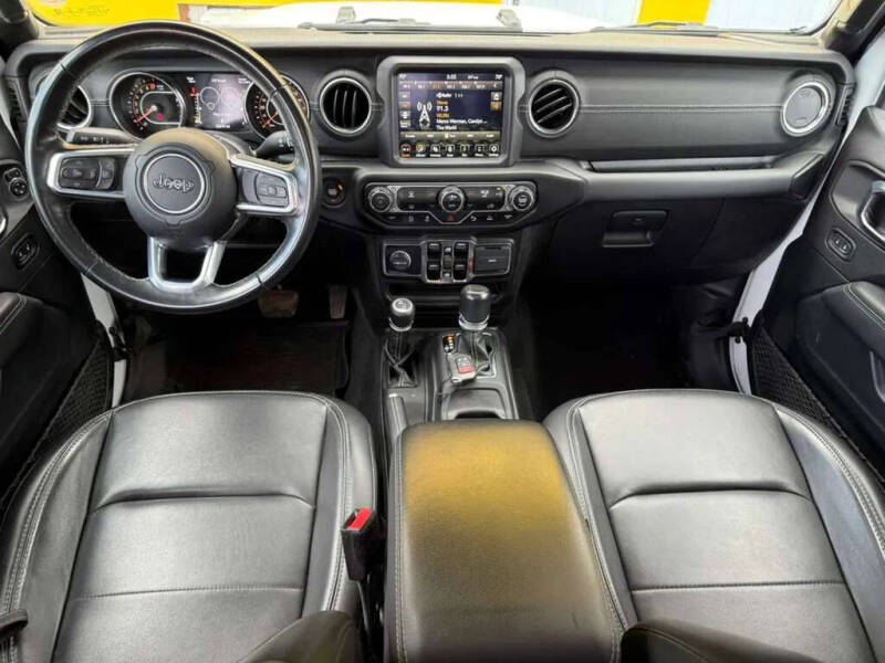 2021 Jeep Gladiator Overland