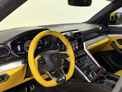 2021 Lamborghini Urus