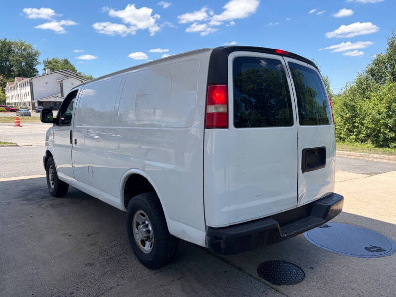 2011 Chevrolet Express 2500