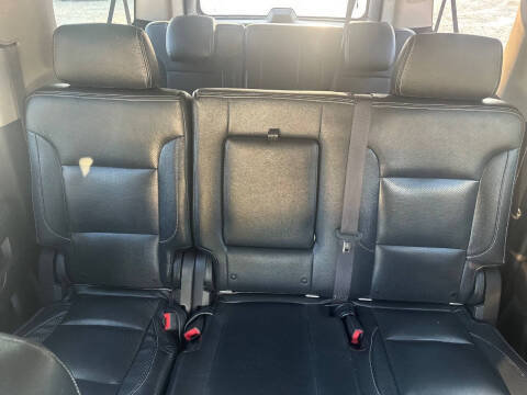 2016 Chevrolet Suburban LS