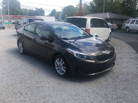 2017 Kia Forte for sale at Antique Motors in Plymouth IN