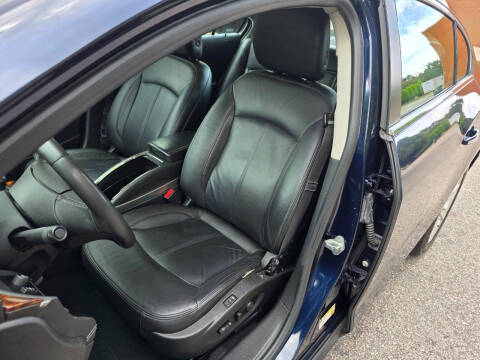 2012 Buick LaCrosse Premium 1