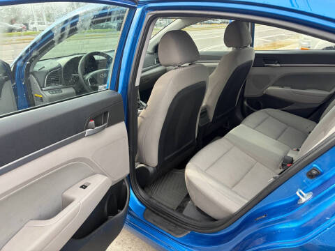 2018 Hyundai Elantra SEL