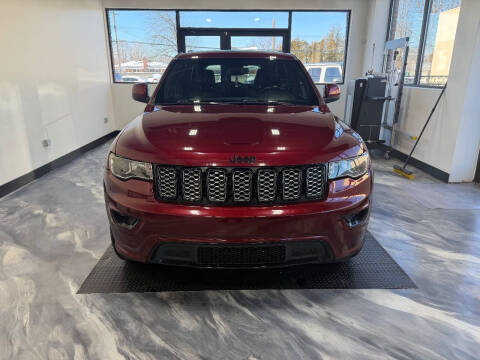 2018 Jeep Grand Cherokee Altitude