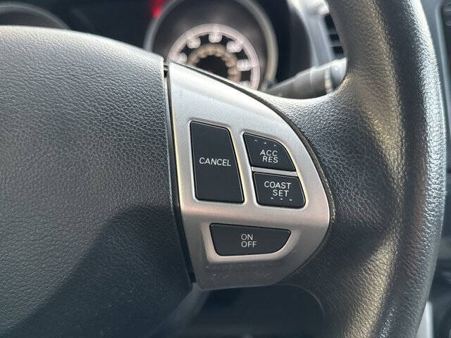 2017 Mitsubishi Lancer