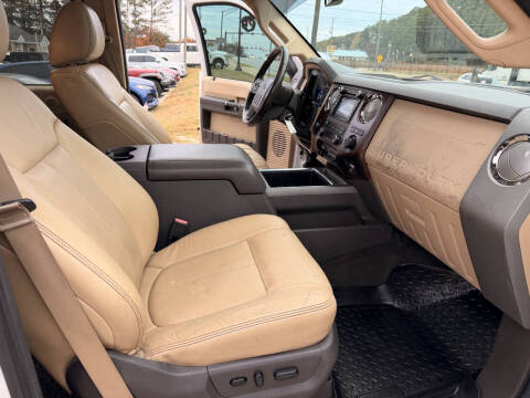 2011 Ford F-350 Super Duty Lariat