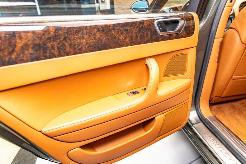 2006 Bentley Continental Flying Spur