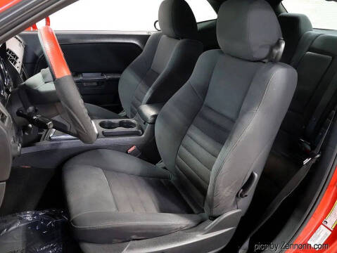 2010 Dodge Challenger SE