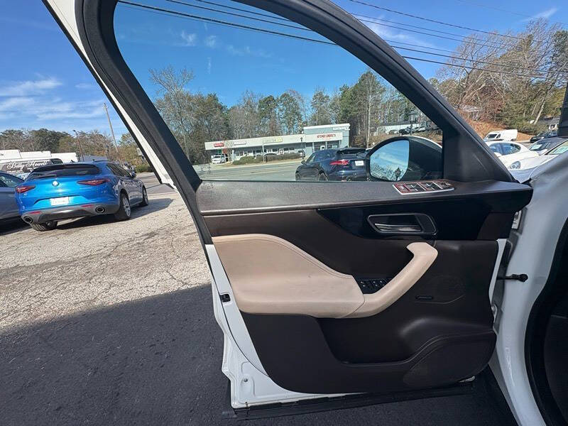 2017 Jaguar F-PACE 35t Prestige