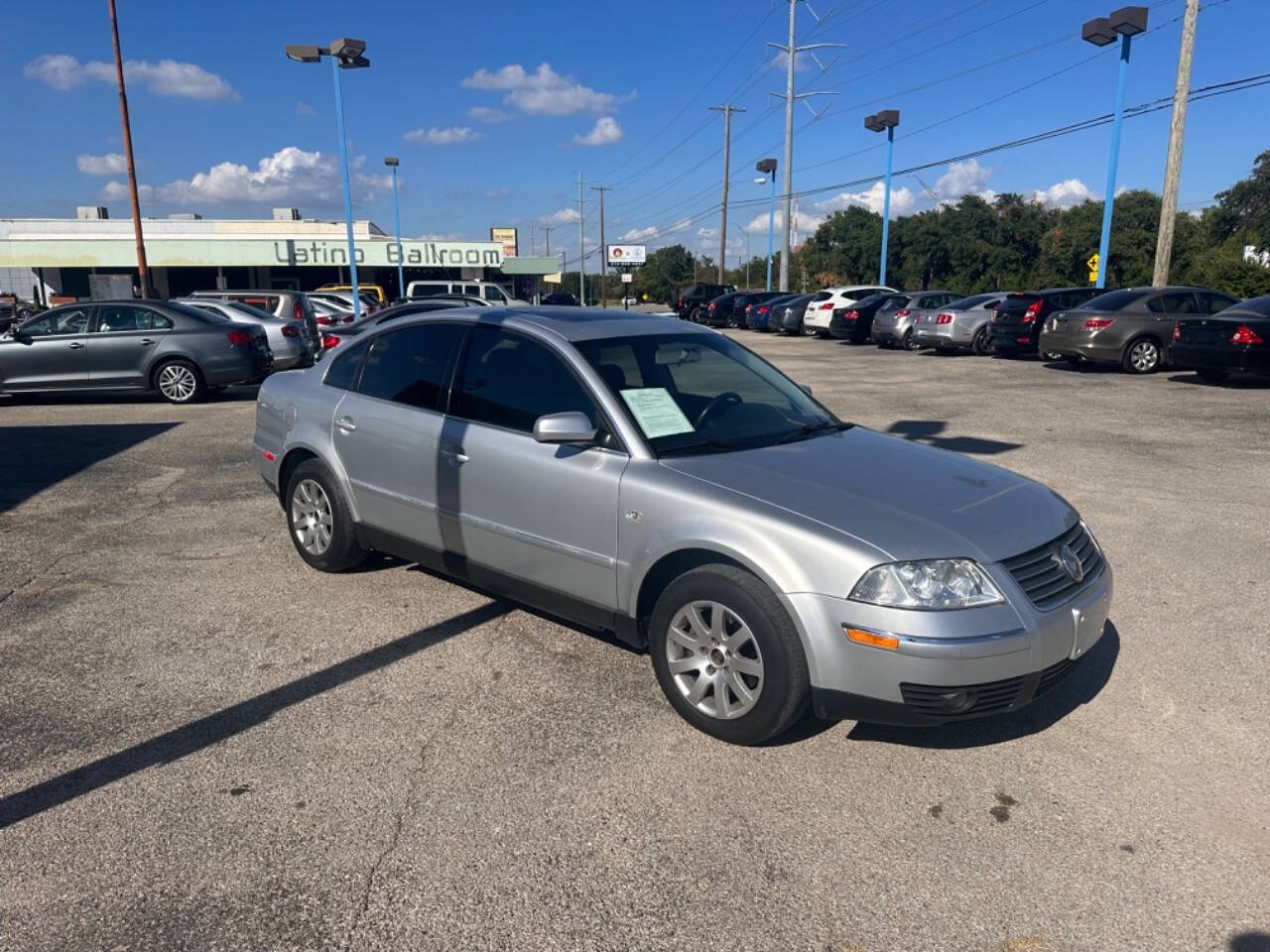 2002 Volkswagen Passat for sale at Broadway Auto Sales in Garland, TX