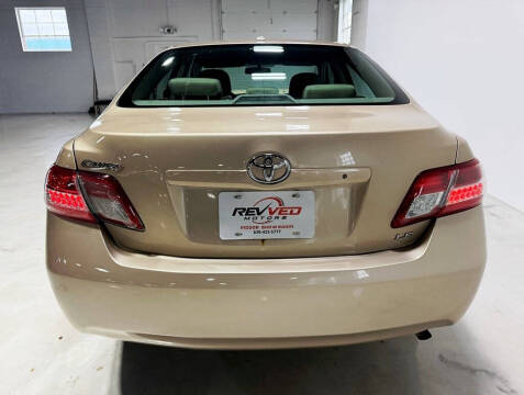 2011 Toyota Camry LE