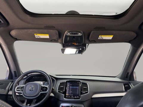 2017 Volvo XC90 T8 eAWD R-Design