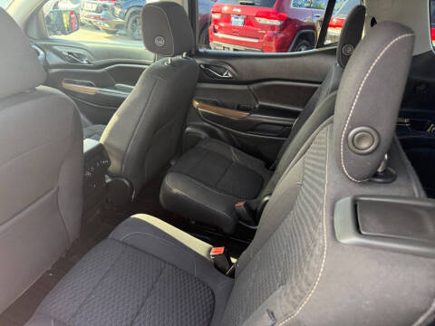 2019 GMC Acadia SLE-2