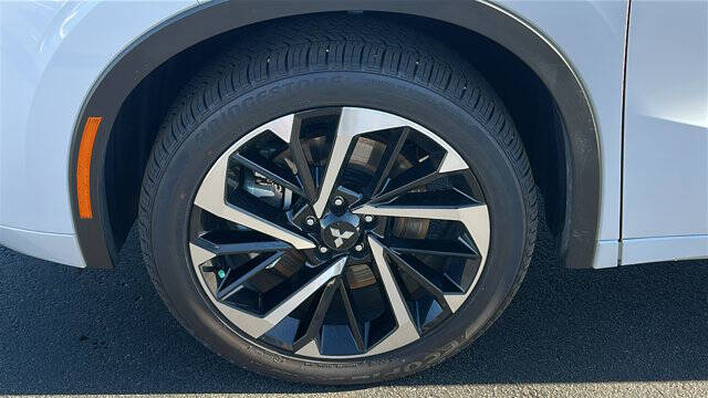 2024 Mitsubishi Outlander SEL