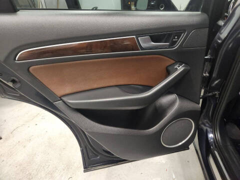 2017 Audi Q5 2.0T quattro Premium Plus