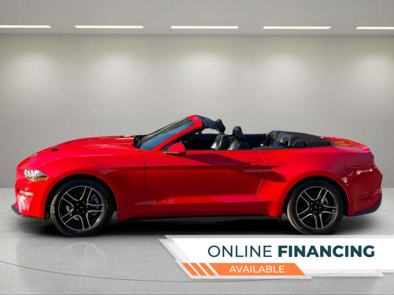 2022 Ford Mustang EcoBoost Premium