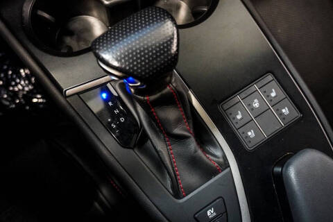 2023 Lexus UX 250h F SPORT Handling