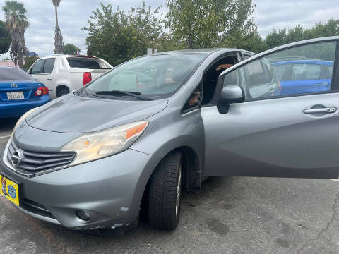 2014 Nissan Versa Note SV
