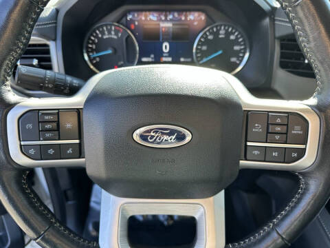 2023 Ford Expedition XLT