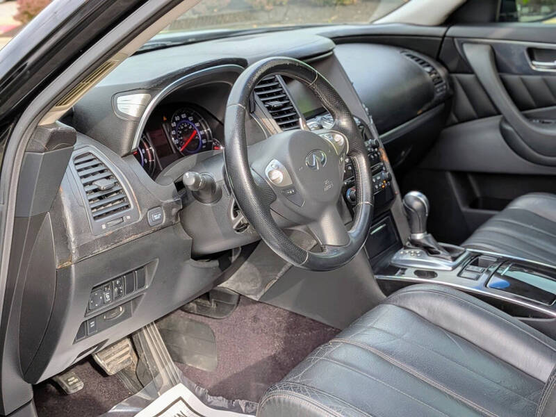 2009 Infiniti FX35