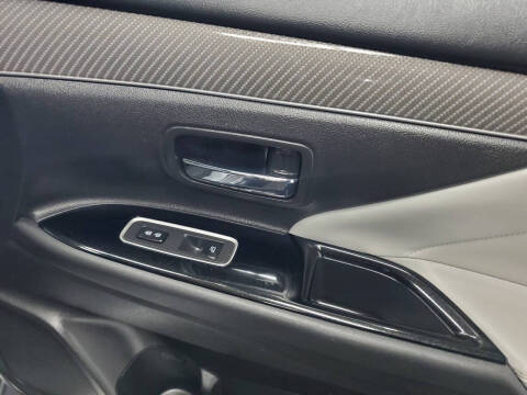 2022 Mitsubishi Outlander PHEV SEL