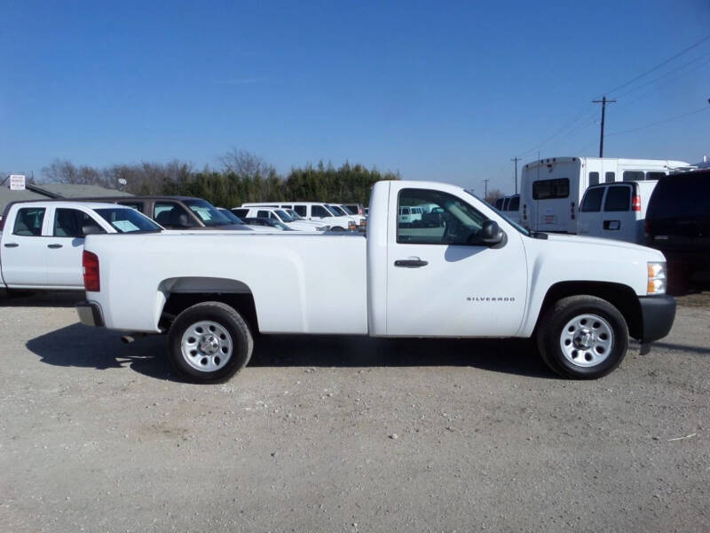 2013 Chevrolet Silverado 1500 for sale at AUTO FLEET REMARKETING, INC. in Van Alstyne TX