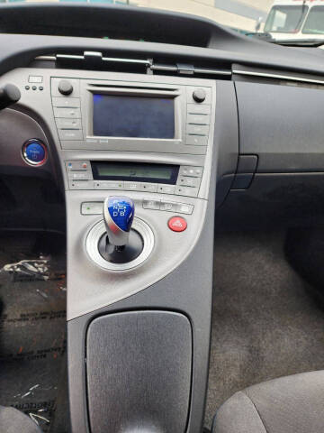 2012 Toyota Prius Two