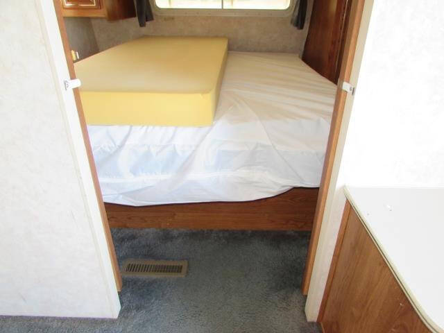 1998 Damon HORNET 31F