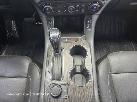 2017 GMC Acadia SLT-1
