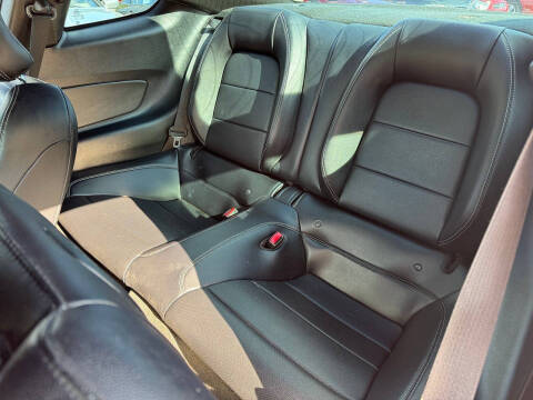 2017 Ford Mustang EcoBoost Premium