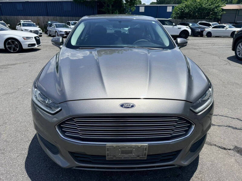 2013 Ford Fusion SE