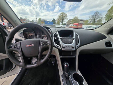 2017 GMC Terrain SLE-1