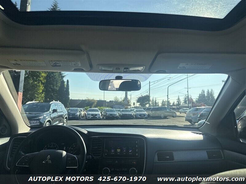 2017 Mitsubishi Outlander SE