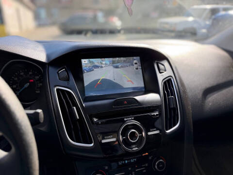 2017 Ford Focus SEL