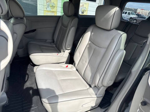 2013 Nissan Quest