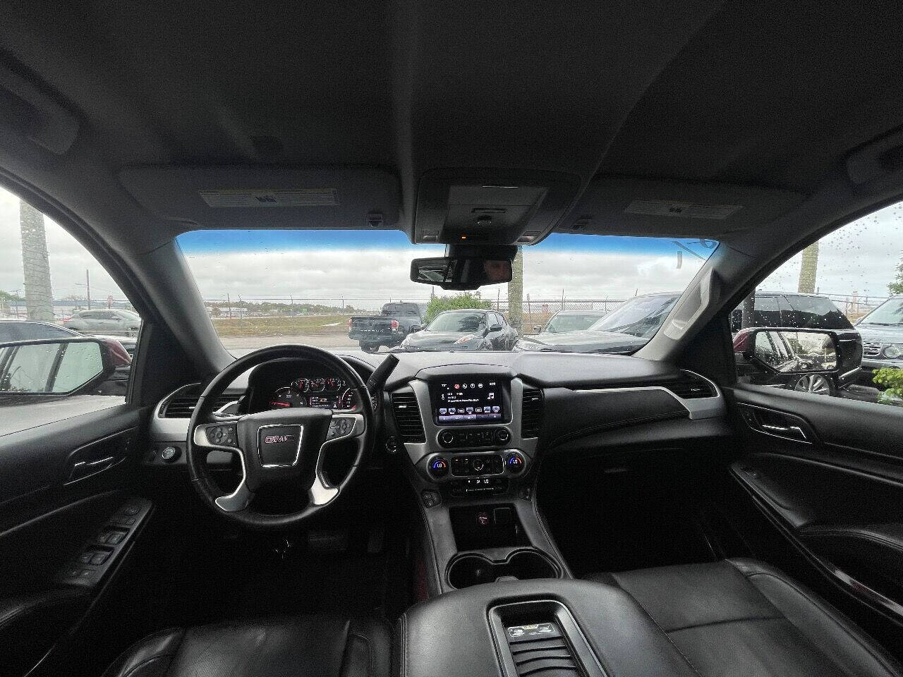 2016 GMC Yukon XL  - $25,900