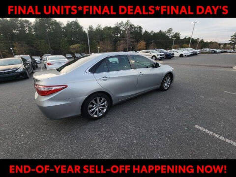 2017 Toyota Camry Hybrid XLE