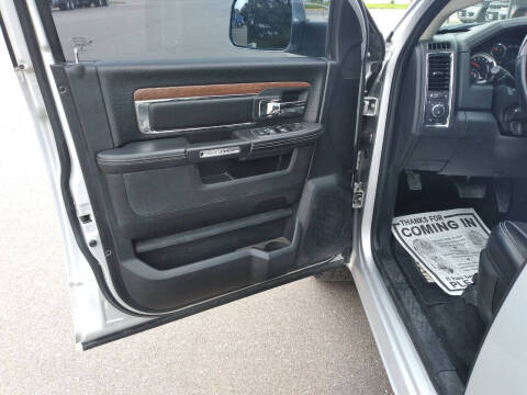 2017 RAM 1500 Laramie