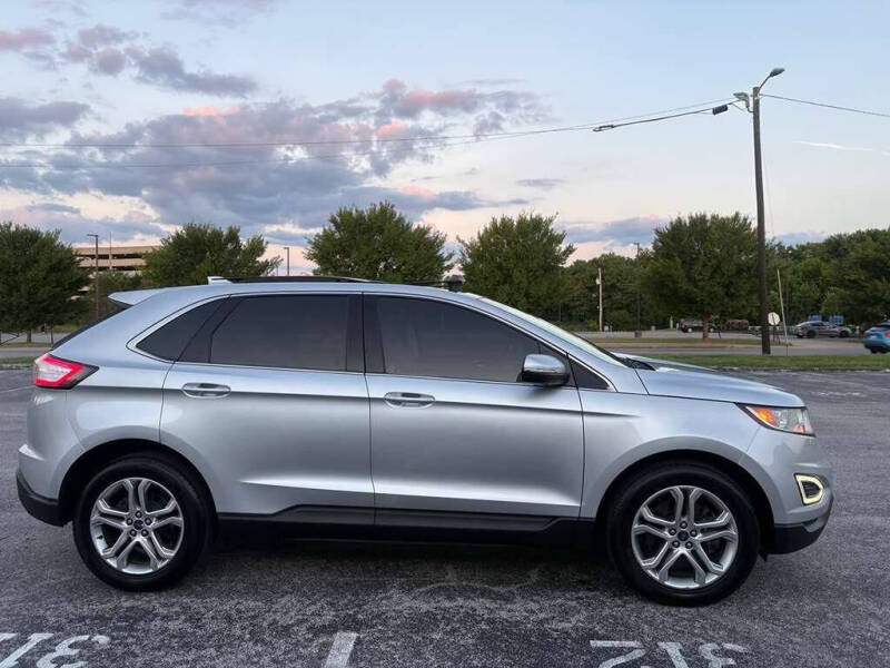 2017 Ford Edge Titanium