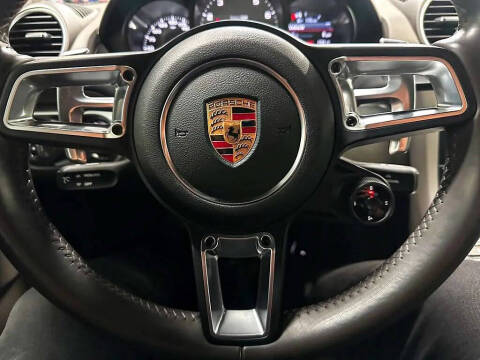 2018 Porsche 718 Cayman
