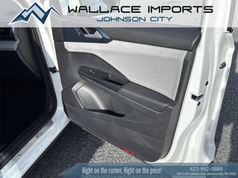 2022 Volkswagen Taos SE 4Motion