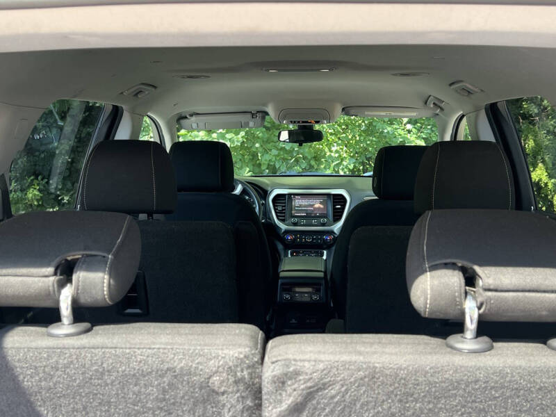 2021 GMC Acadia SLE